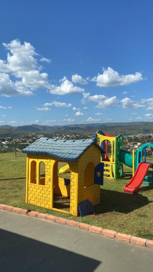Casa Em Escarpas Do Lago Βίλα Capitólio Εξωτερικό φωτογραφία
